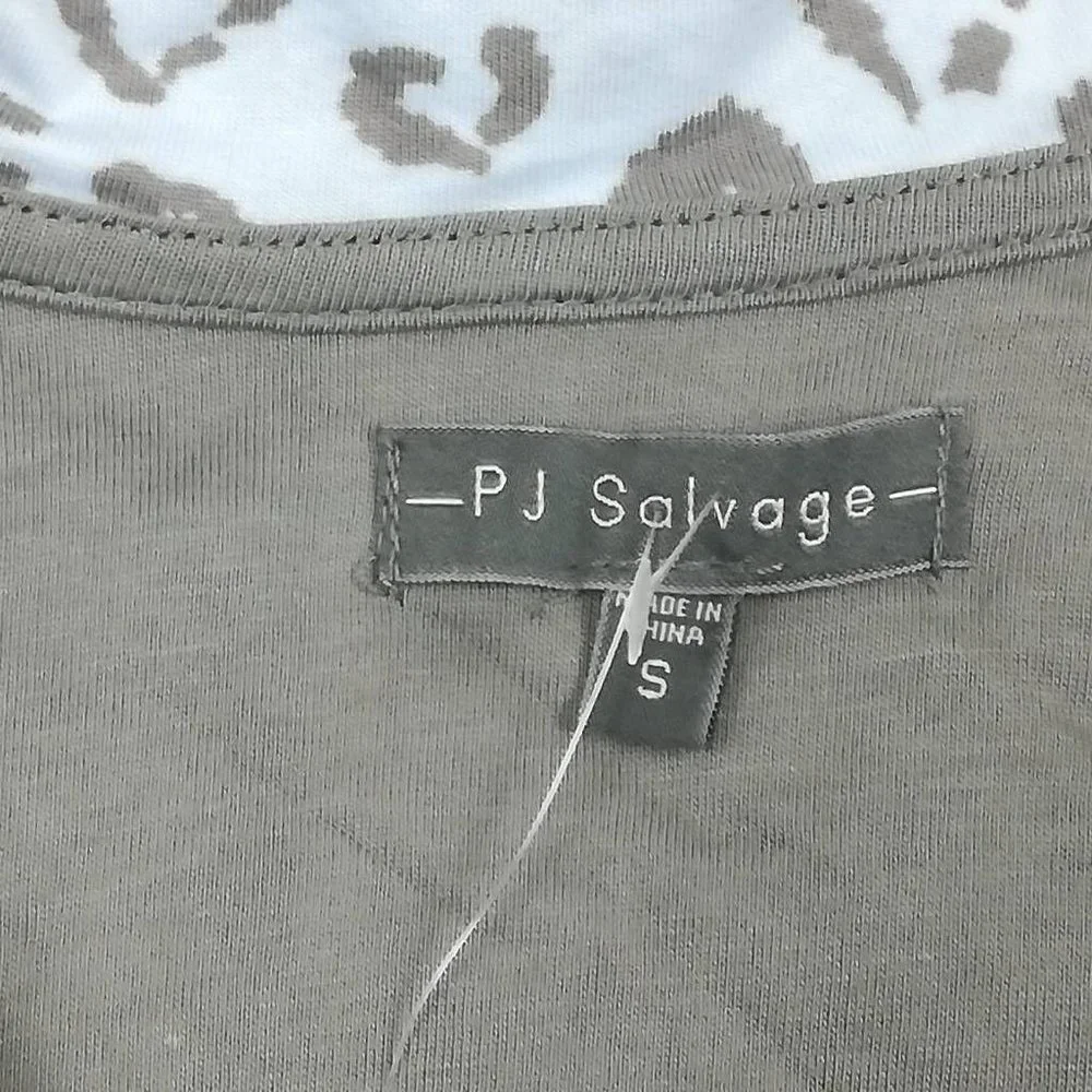 PJ Salvage Womens Pajama Top Multicolor Gray Heart Leopard Pocket Collared S New - Picture 7 of 8